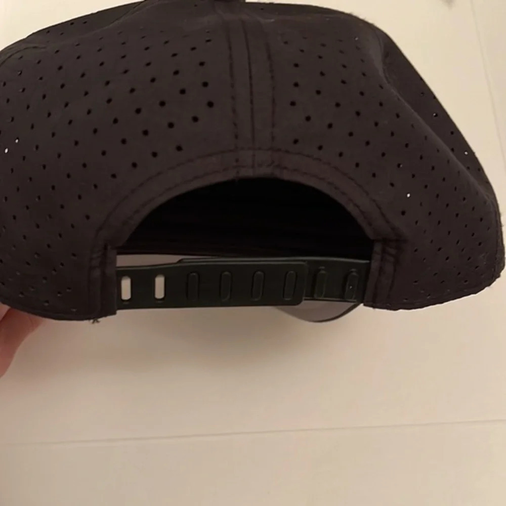 Nwot Chaos Coordinator Baseball Hat View 3